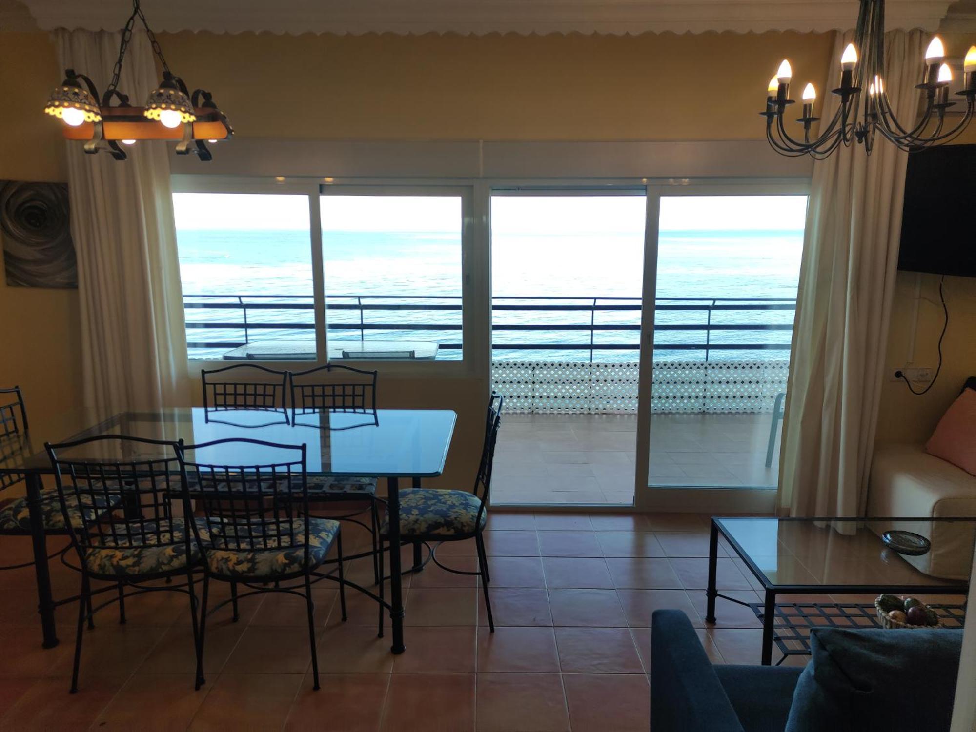 Apartamento In First Line Apto. 12-6